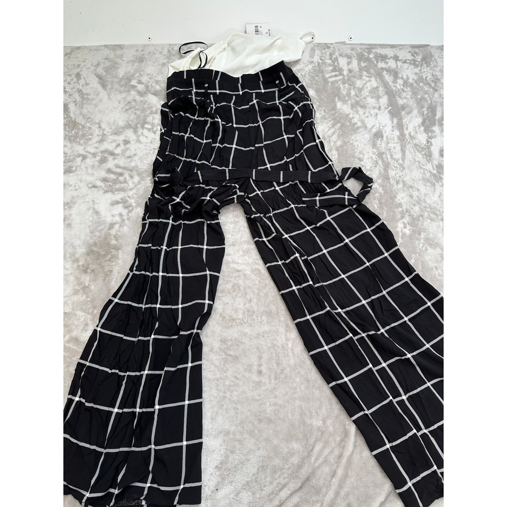 Forever 21 Womens Wide Leg Jumpsuit Cream Black Windowpane Plaid‎ Size L NWT